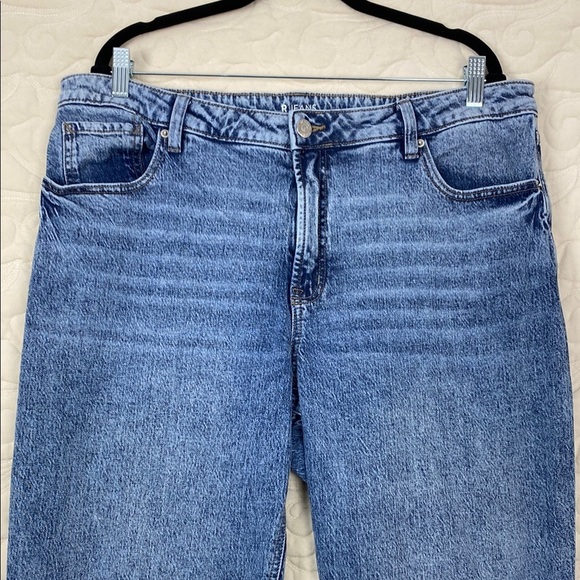 R Jeans High Rise Straight Leg Relaxed Fit Acid Wash - Picture 4 of 10